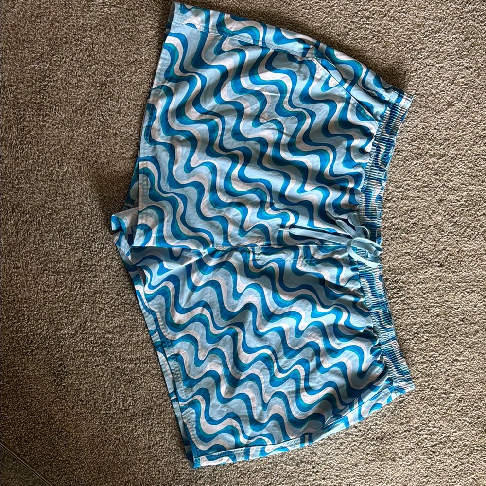 Wave Patterned Blue and White Shorts